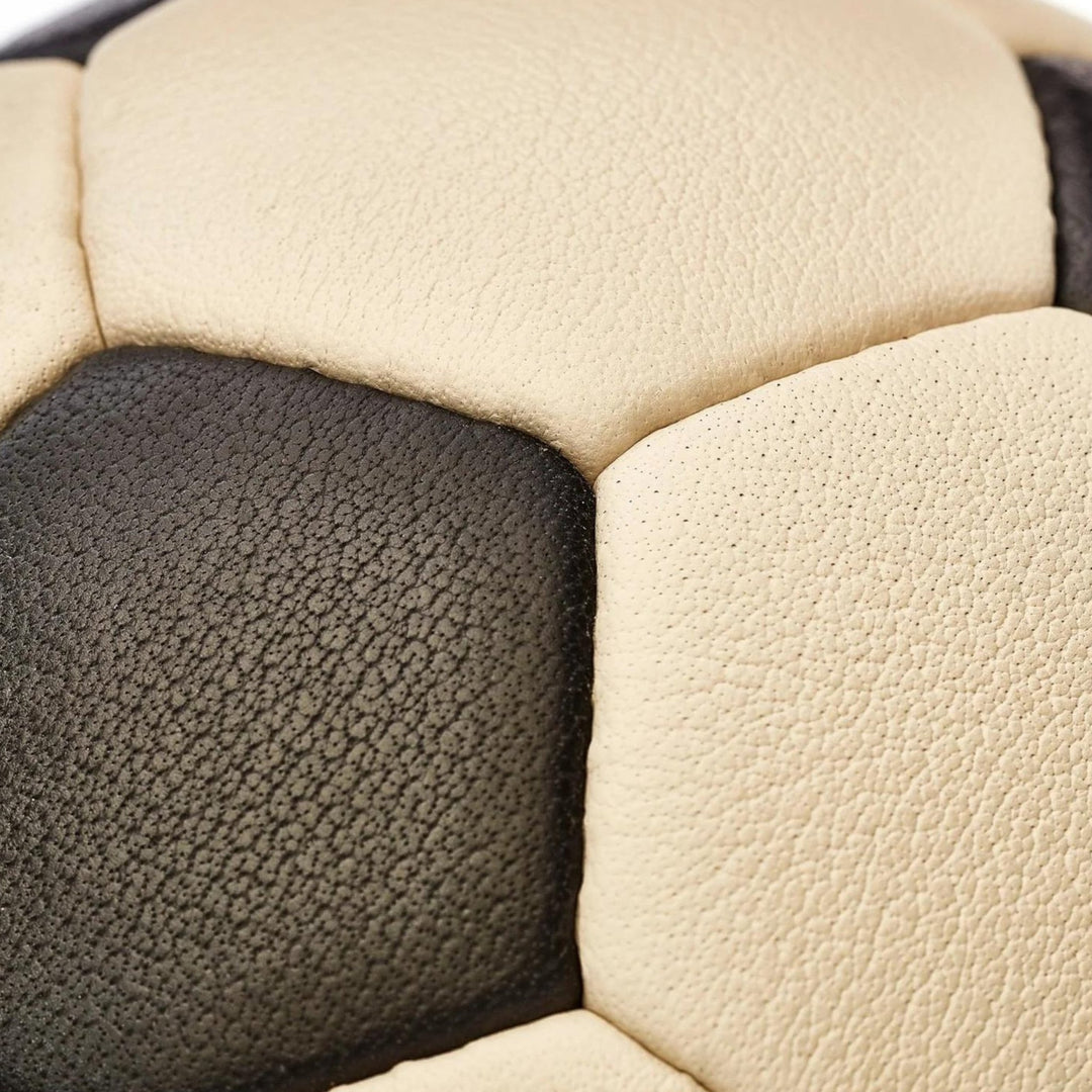 RETRO Cream / Black Leather 32P Soccer ball - MODEST VINTAGE PLAYER LTD
