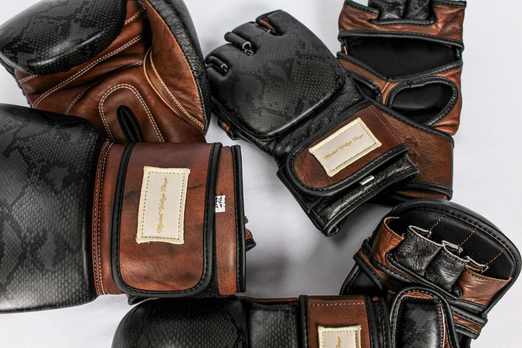 Limited Edition – MODEST VINTAGE PLAYER LTD