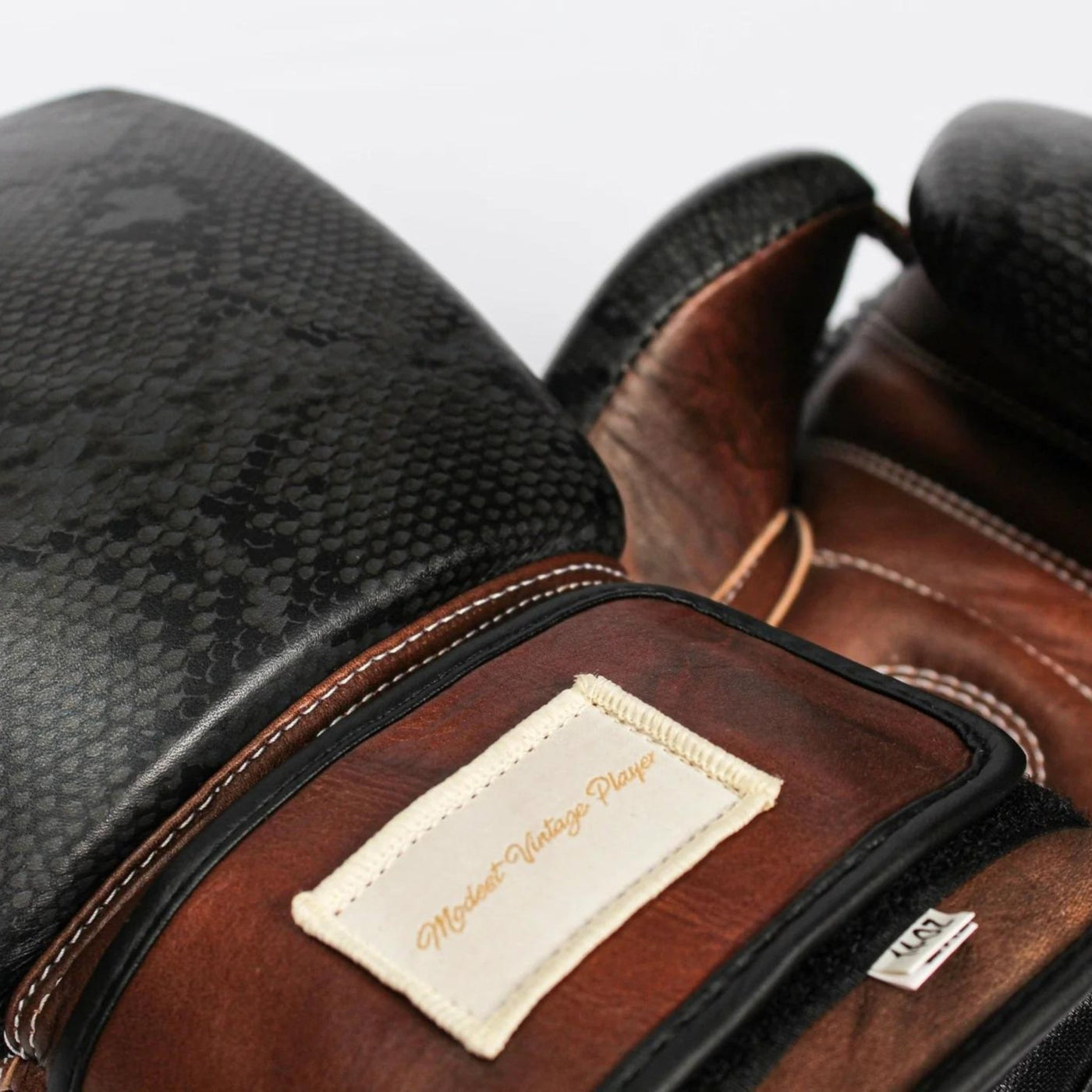Python Boxing Designer Snake Skin Leather Boxing Gloves Vintage Style Handmade ...